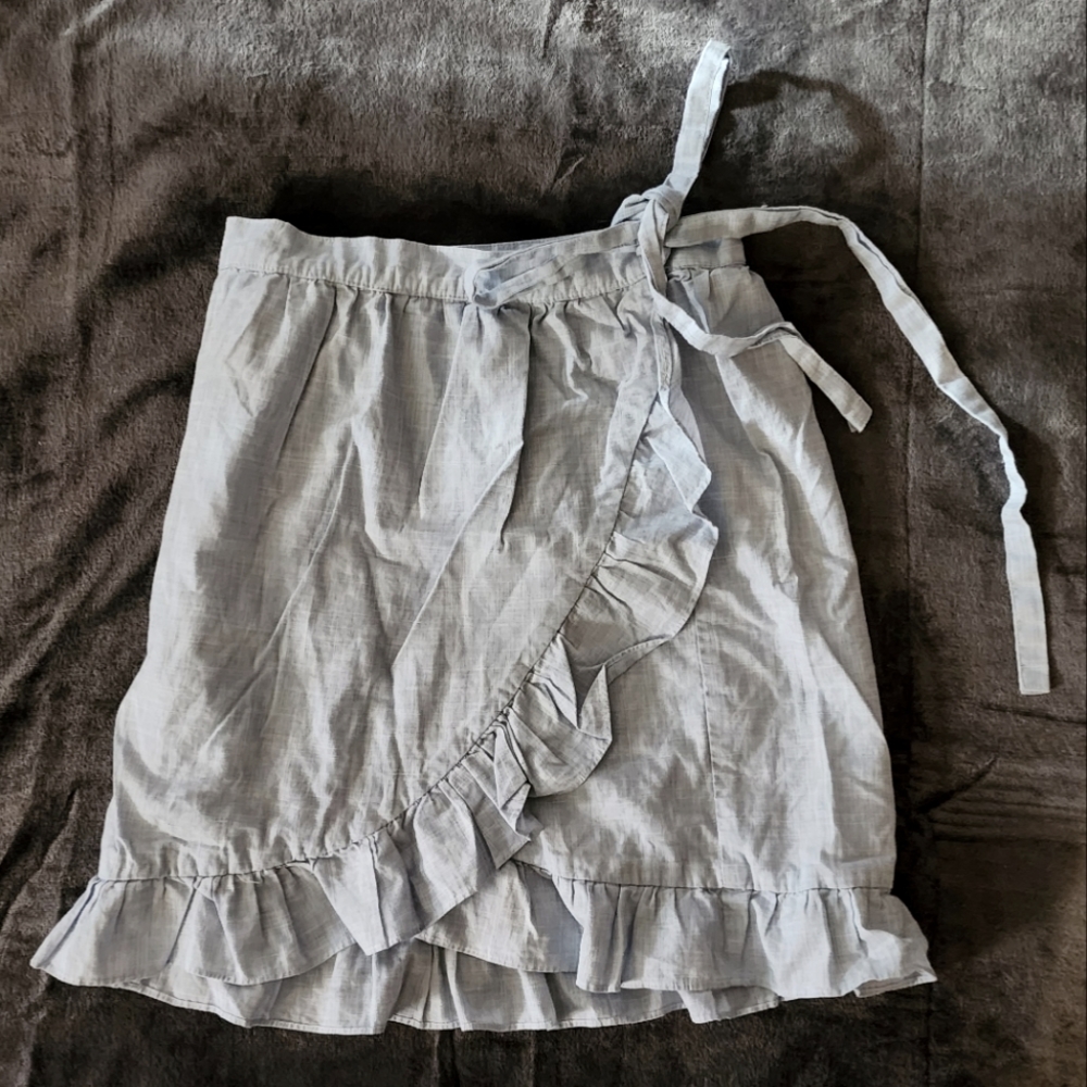 NWOT! MADEWELL Meadow Chambray Ruffle Wrap Skirt